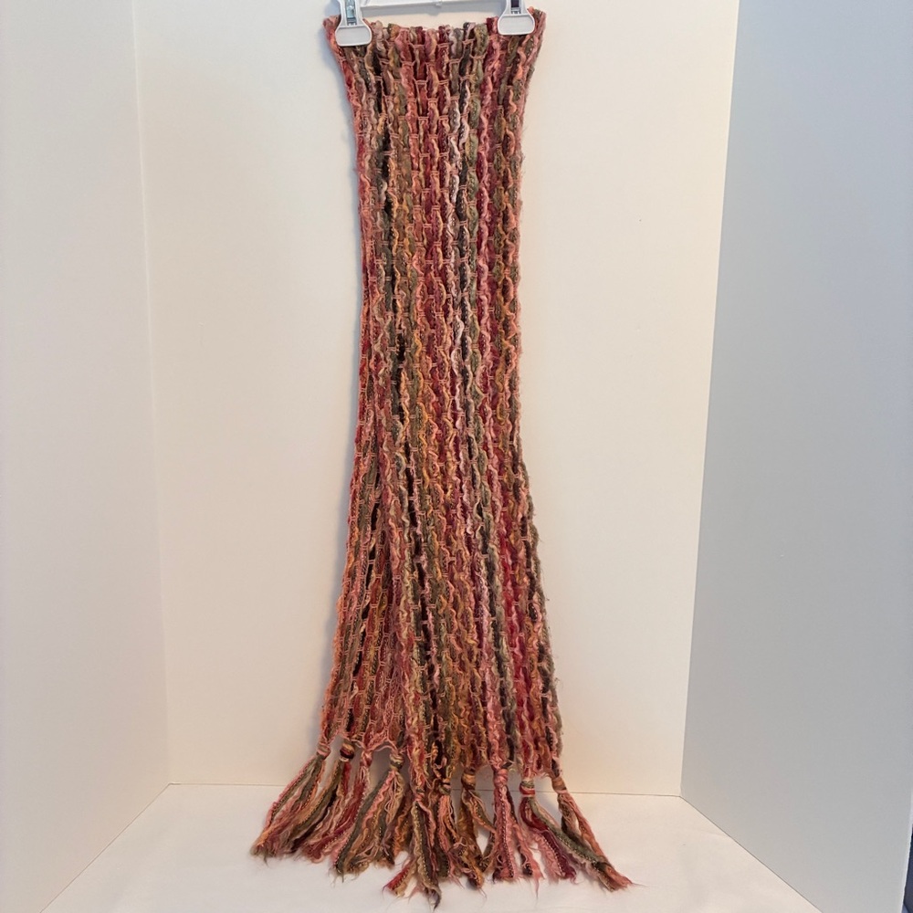Lord & Taylor Mauve Pink Green Metallic Gold Artistic Knit Scarf Made in Italy